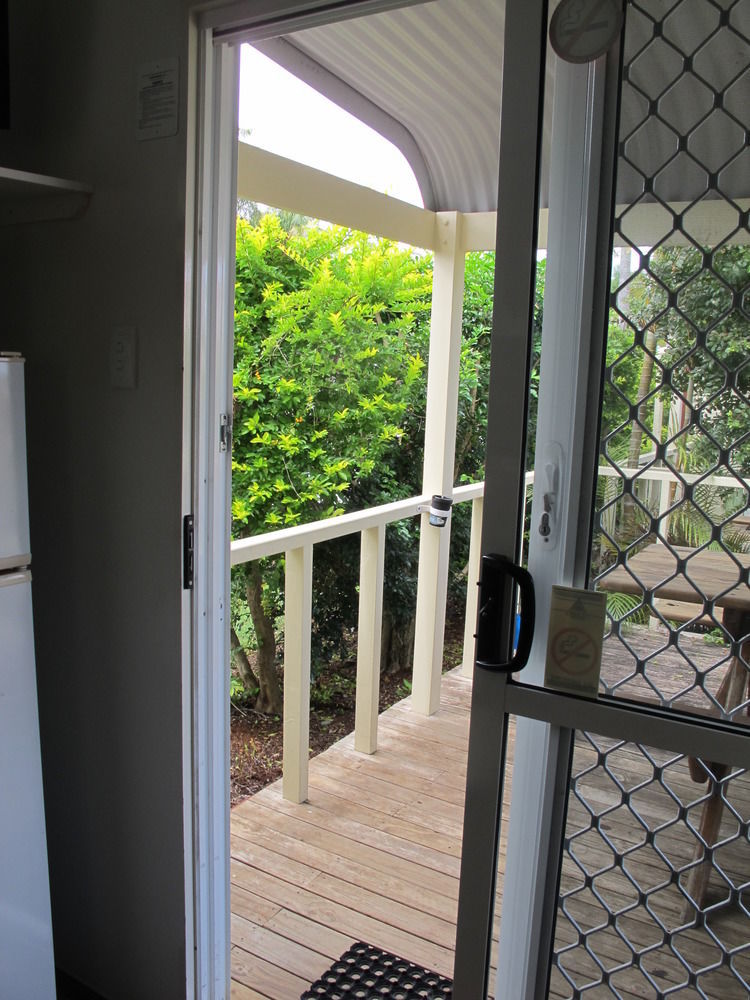 Melaleuca Caravan Park พอร์ตแมคควอรี ภายนอก รูปภาพ