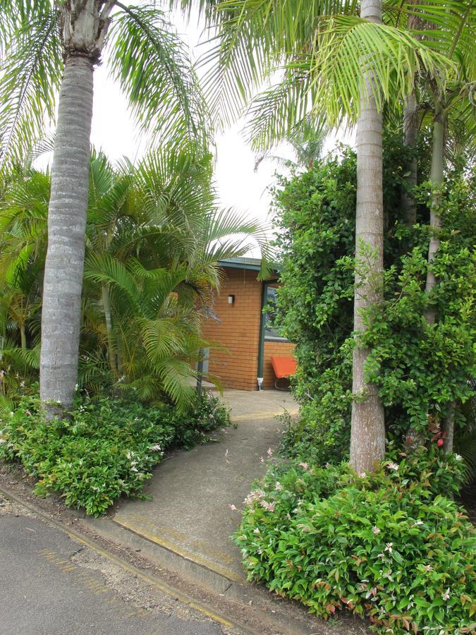 Melaleuca Caravan Park พอร์ตแมคควอรี ภายนอก รูปภาพ