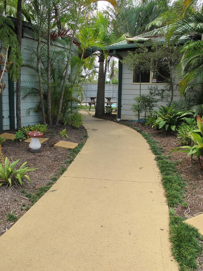 Melaleuca Caravan Park พอร์ตแมคควอรี ภายนอก รูปภาพ