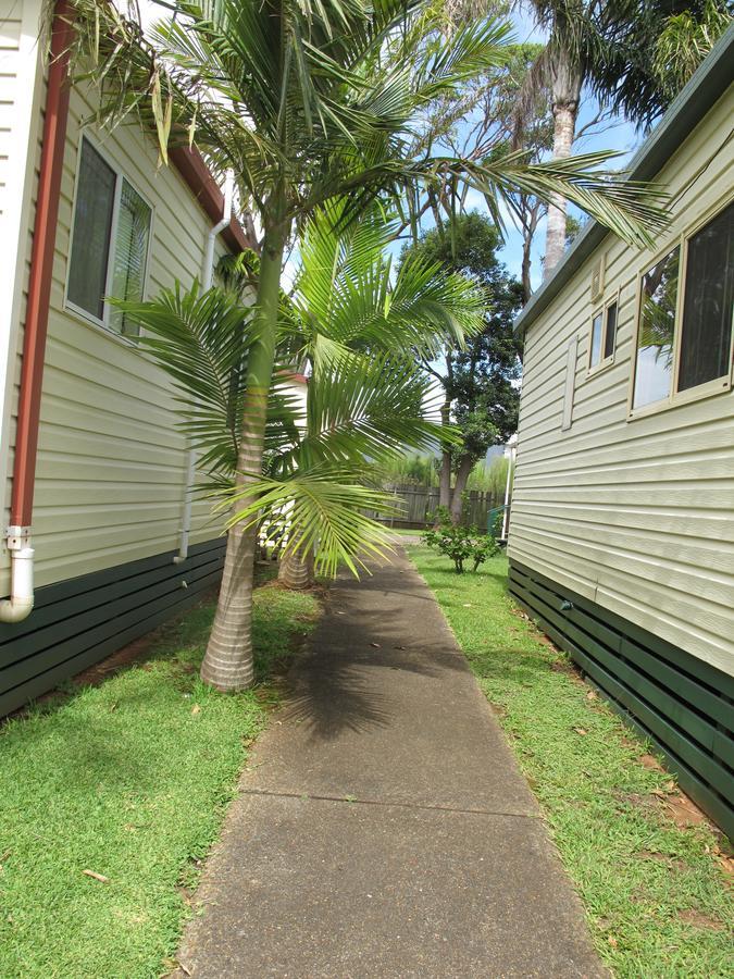Melaleuca Caravan Park พอร์ตแมคควอรี ภายนอก รูปภาพ