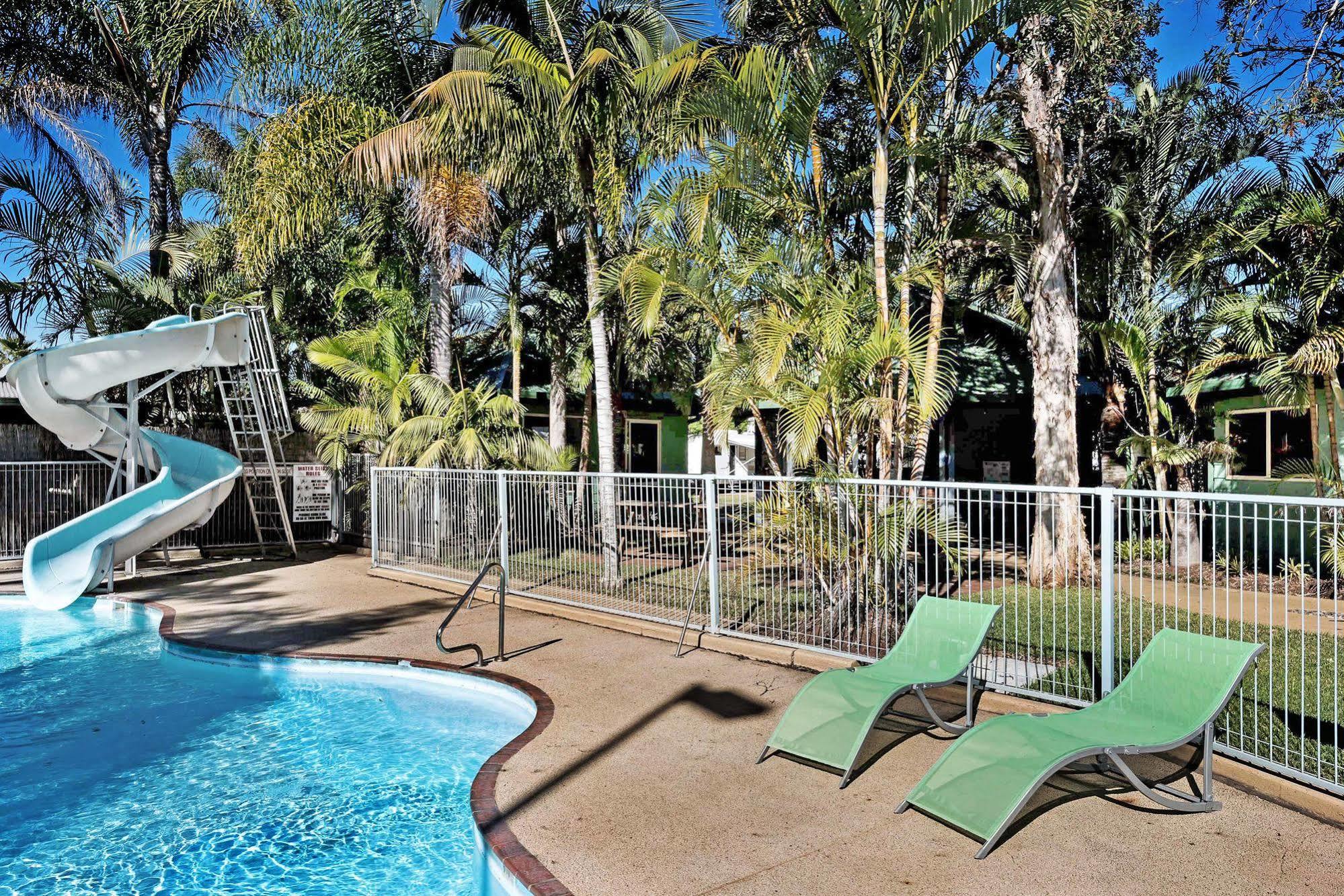 Melaleuca Caravan Park พอร์ตแมคควอรี ภายนอก รูปภาพ