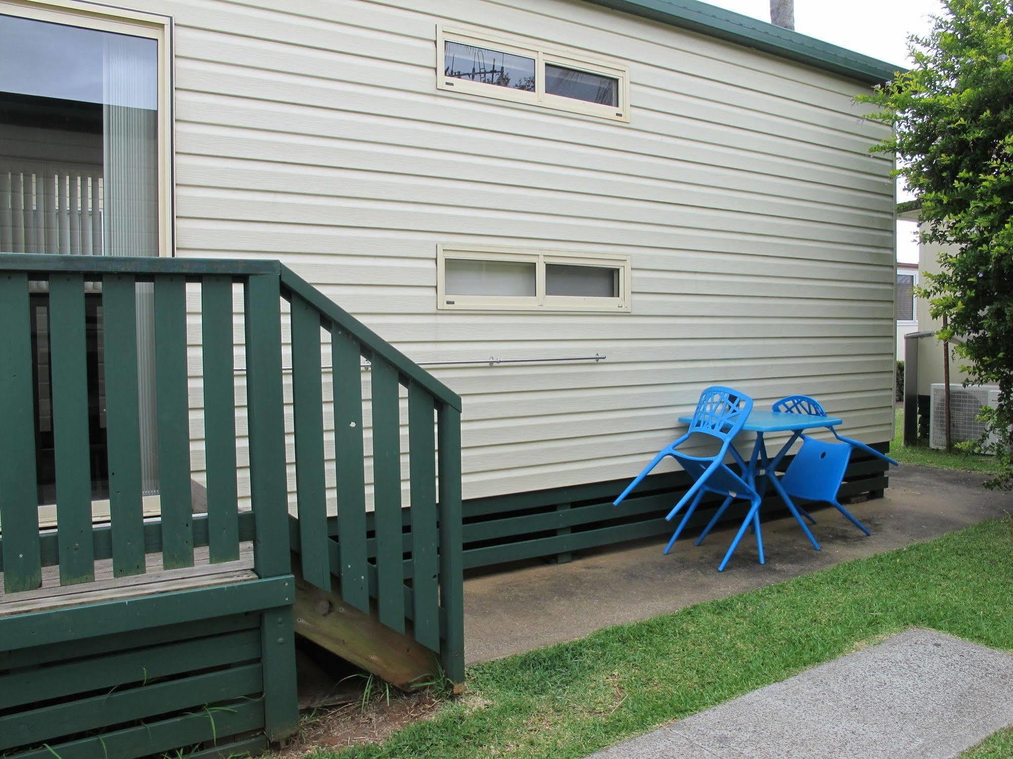 Melaleuca Caravan Park พอร์ตแมคควอรี ภายนอก รูปภาพ