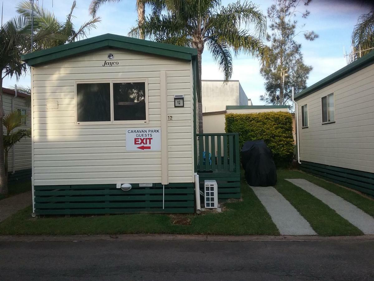 Melaleuca Caravan Park พอร์ตแมคควอรี ภายนอก รูปภาพ